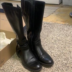 Bass black boots